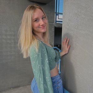 Meet your Posher, Summer